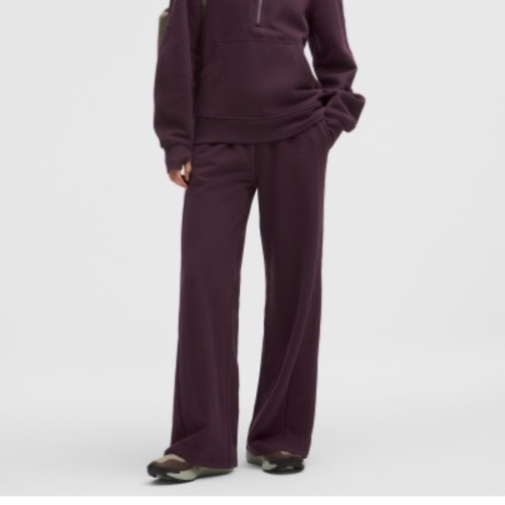 NWT Lululemon Scuba Mid-Rise Wide-Leg Pant *Short